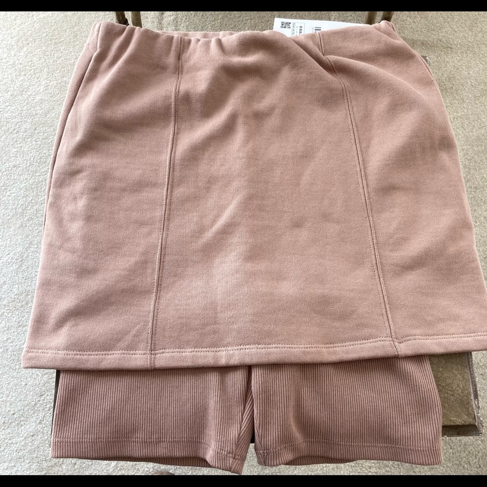 Zara Skort - size medium - NWT